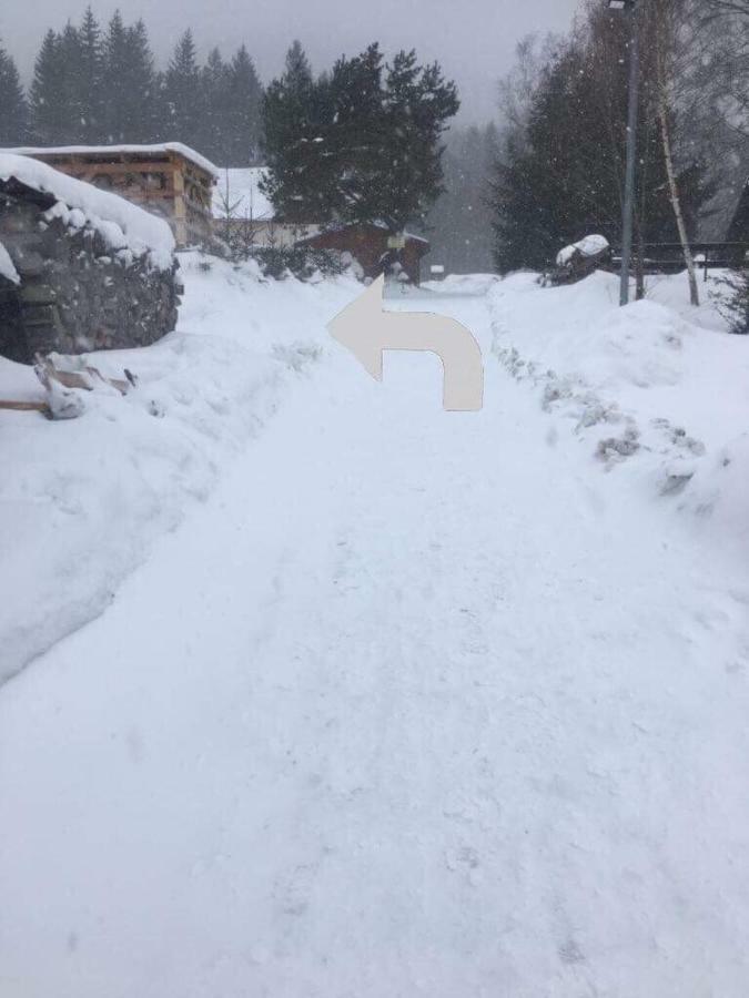 Apartman Filipovice S Letni Terasou Bagian luar foto