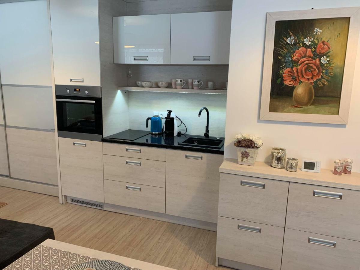 Apartman Filipovice S Letni Terasou Bagian luar foto